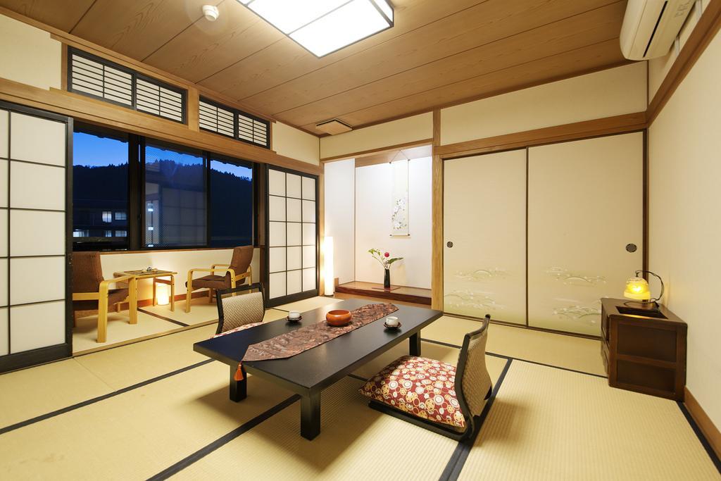 ホテル寿荘 湯村 エクステリア 写真