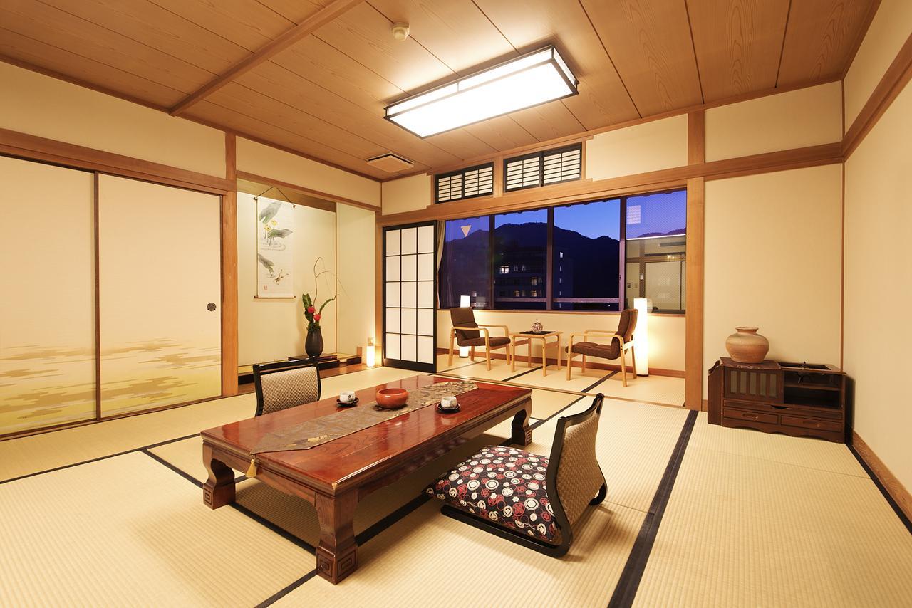 ホテル寿荘 湯村 エクステリア 写真